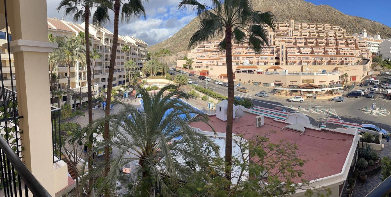 Castle Harbour Los Cristianos Beautiful Studio With Pool View Eksteriør bilde