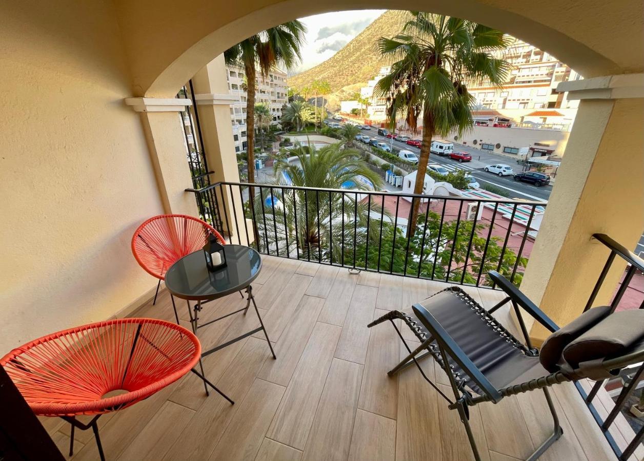 Castle Harbour Los Cristianos Beautiful Studio With Pool View Eksteriør bilde